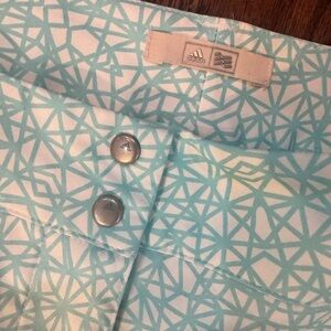 Adidas Shorts Womens Athletic Stretch Pockets Zip Snap Quick Dry Size 12